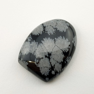 Snow obsidian cabochon 24x18 mm no 89