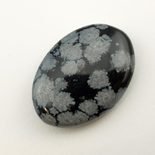 Snow obsidian cabochon 28x20 mm no 26