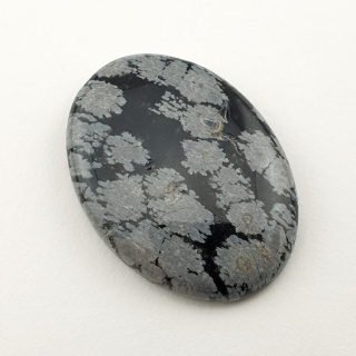 Snow obsidian cabochon 30x22 mm no 38