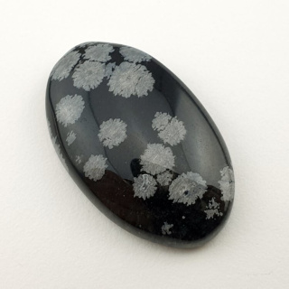 Snow obsidian cabochon 31x19 mm no 22
