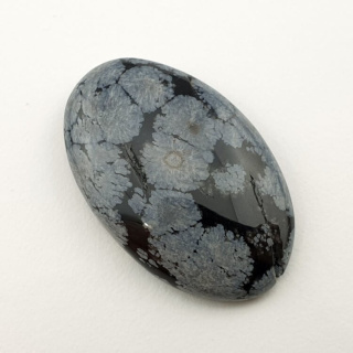 Snow obsidian cabochon 31x20 mm no 27