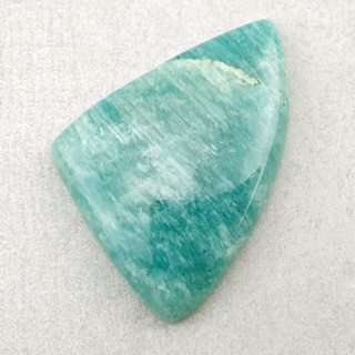 Amazonite cabochon 33x27 mm no 165