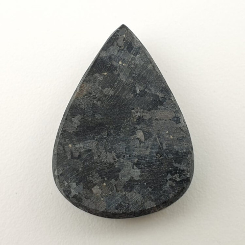 Nuummit cabochon 28x20 mm no. 32 Nuummit cabochon 28x20 mm no. 32