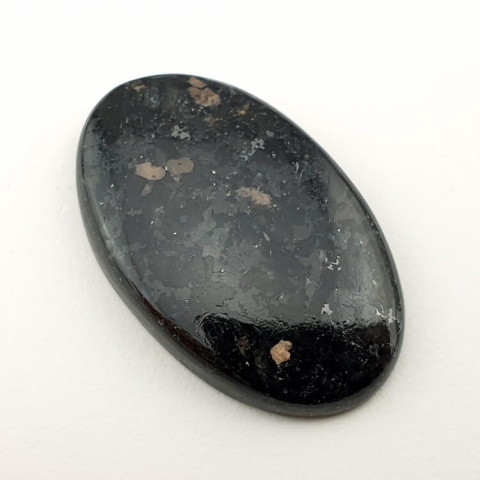Nuummit cabochon 30x19 mm no 69 Nuummit cabochon 30x19 mm no 69