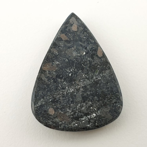Nuummit cabochon 30x22 mm no 42 Nuummit cabochon 30x22 mm no 42