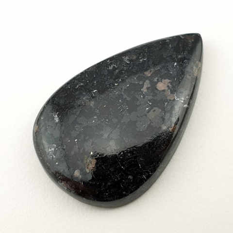 Nuummit cabochon 31x20 mm no 27 Nuummit cabochon 31x20 mm no 27