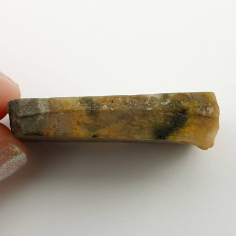 Jasper triple cut raw 34x23 mm no 108 Jasper triple cut raw 34x23 mm no 108