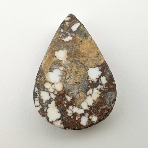 Magnesite cabochon 30x21 mm no 1