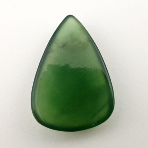 Nephrite cabochon 29x20 mm no 125 Nephrite cabochon 29x20 mm no 125