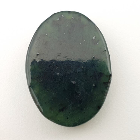 Nephrite cabochon 29x21 mm no. 91 Nephrite cabochon 29x21 mm no. 91