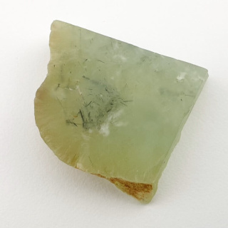 Prehnite cut raw 29x26 mm No 102