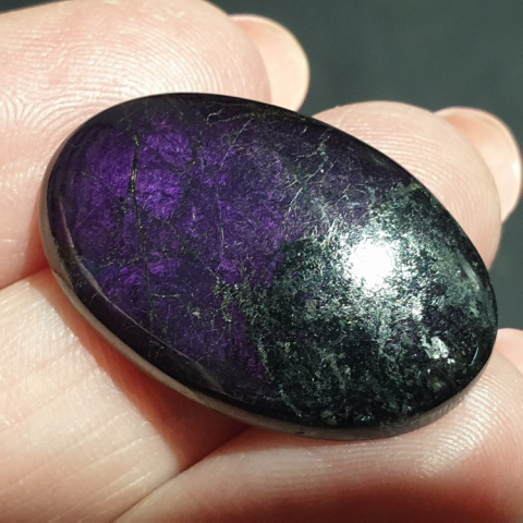 Purpuryt kaboszon 28x18 mm nr 49 Purpuryt kaboszon 28x18 mm nr 49