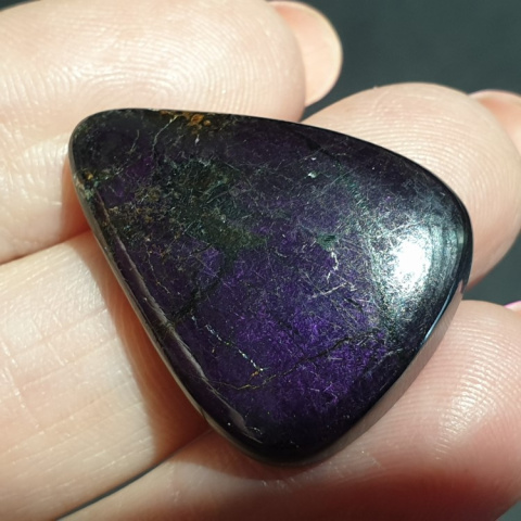 Purpuryt kaboszon 28x21 mm nr 38 Purpuryt kaboszon 28x21 mm nr 38