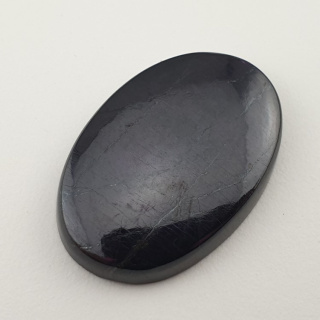 Purpurite cabochon 29x20 mm no 18