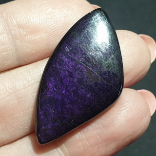 Purpurite cabochon 36x20 mm no 31