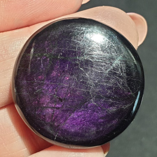 Purpurite cabochon fi 29 mm no 21