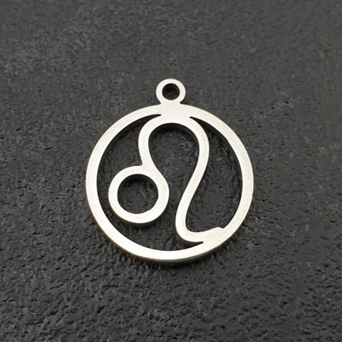 Lion pendant surgical steel 18 mm Lion pendant surgical steel 18 mm