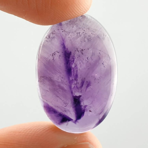 Amethyst cabochon 28x19 mm no. 404 Amethyst cabochon 28x19 mm no. 404