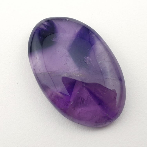 Amethyst cabochon 29x19 mm no. 398 Amethyst cabochon 29x19 mm no. 398