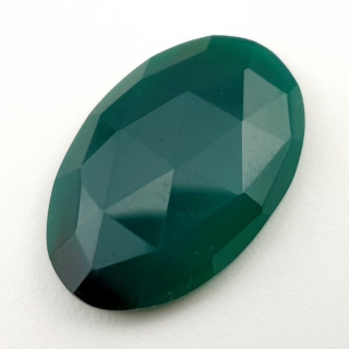 Green onyx faceted cabochon 29x19 mm no 16
