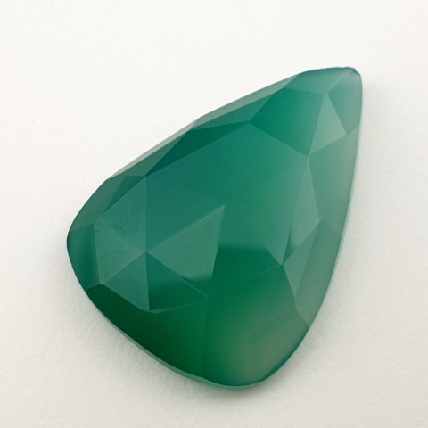 Onyks zielony kaboszon fasetowany 32x23 mm nr 11 Onyks zielony kaboszon fasetowany 32x23 mm nr 11