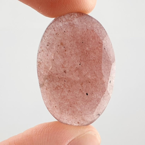 Strawberry quartz faceted cabochon 30x20 mm no. 2 Strawberry quartz faceted cabochon 30x20 mm no. 2
