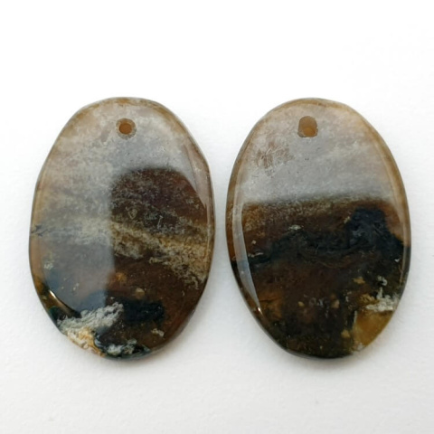 Agate pair of cabochons with hole 23x16 mm no. P235 Agate pair of cabochons with hole 23x16 mm no. P235