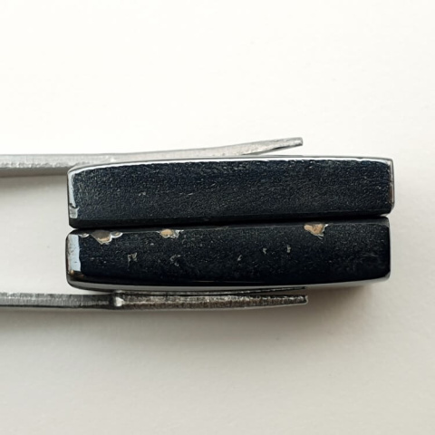 Hematyt para kaboszonów z dziurką 25x13 mm nr P169 Hematyt para kaboszonów z dziurką 25x13 mm nr P169