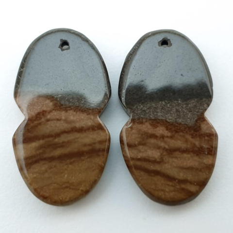 Jasper polychrome pair of cabochons with hole 28x15 mm no P184 Jasper polychrome pair of cabochons with hole 28x15 mm no P184
