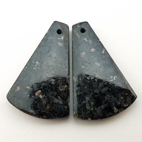 Nuummite pair of cabochons with hole 27x18 mm No. P311 Nuummite pair of cabochons with hole 27x18 mm No. P311