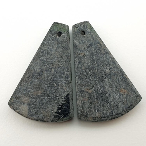 Nuummite pair of cabochons with hole 27x18 mm No. P311 Nuummite pair of cabochons with hole 27x18 mm No. P311