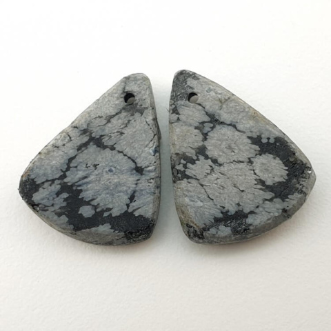 Snow obsidian pair of cabochons with hole 19x14 mm no P205 Snow obsidian pair of cabochons with hole 19x14 mm no P205