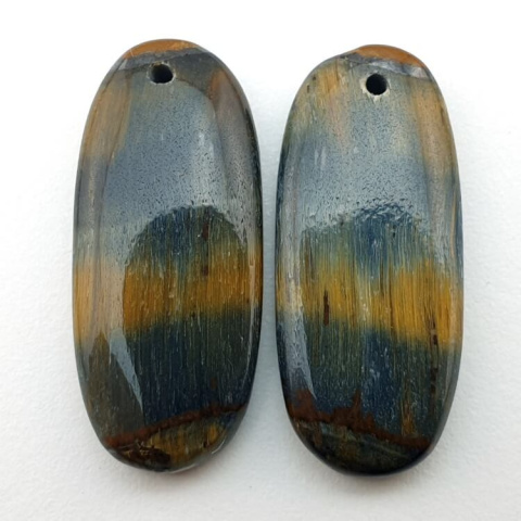 Tiger's eye pair of cabochons with hole 28x12 mm no. P401 Tiger's eye pair of cabochons with hole 28x12 mm no. P401
