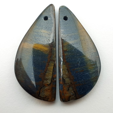 Tiger's eye pair of cabochons with hole 29x12 mm no P418 Tiger's eye pair of cabochons with hole 29x12 mm no P418