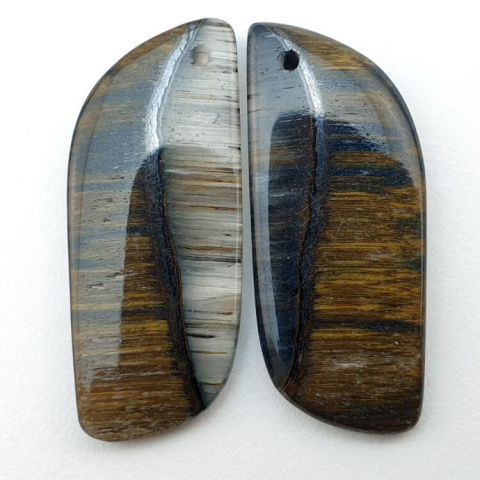 Tiger's eye pair of cabochons with hole 31x13 mm no P414 Tiger's eye pair of cabochons with hole 31x13 mm no P414
