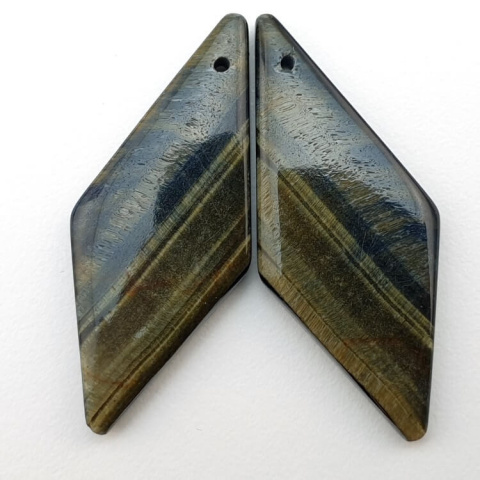 Tiger's eye pair of cabochons with hole 39x17 mm no P384 Tiger's eye pair of cabochons with hole 39x17 mm no P384