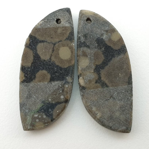 Wariolit para kaboszonów z dziurką 29x12 mm nr P259 Wariolit para kaboszonów z dziurką 29x12 mm nr P259