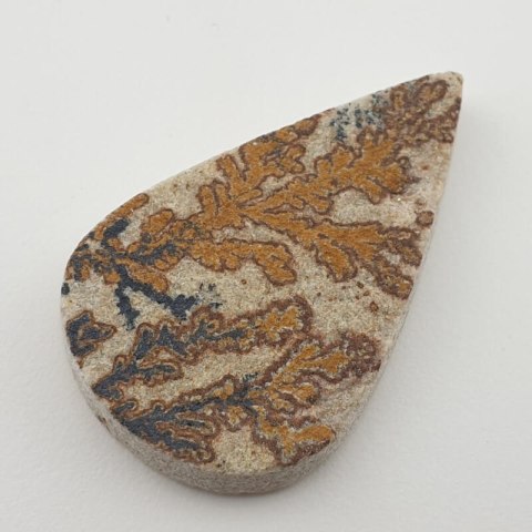Dendryt psylomelanu kaboszon 44x28 mm nr 4 Dendryt psylomelanu kaboszon 44x28 mm nr 4