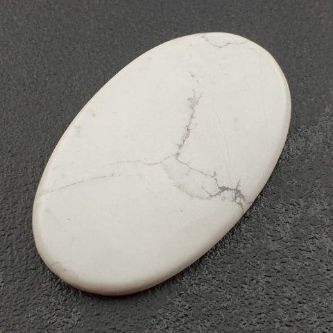 Howlite cabochon 44x27 mm no 7 Howlite cabochon 44x27 mm no 7