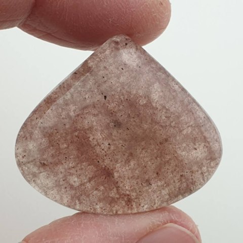 Strawberry quartz cabochon 33x29 mm no 16 Strawberry quartz cabochon 33x29 mm no 16