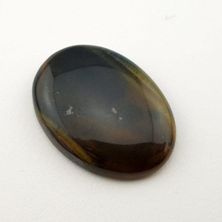 Tiger's eye cabochon 26x19 mm no. 50