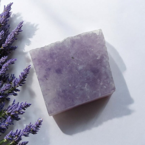 Lepidolite cut raw 20x17 mm No 70 Lepidolite cut raw 20x17 mm No 70