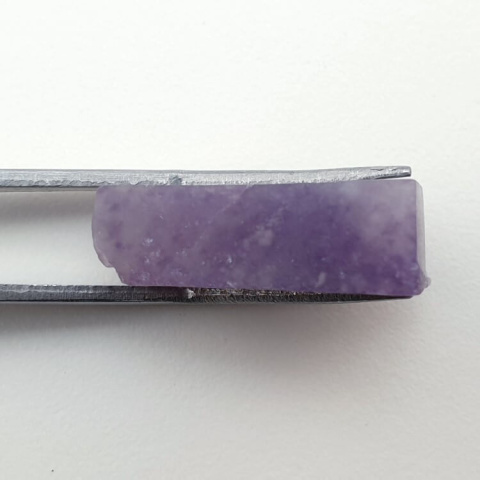 Lepidolit cięty surowy 23x14 mm nr 81 Lepidolit cięty surowy 23x14 mm nr 81