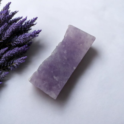 Lepidolite cut raw 24x11 mm No 64 Lepidolite cut raw 24x11 mm No 64