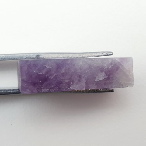 Lepidolit cięty surowy 24x17 mm nr 75 Lepidolit cięty surowy 24x17 mm nr 75