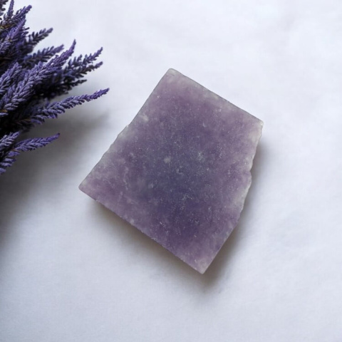 Cut Lepidolite raw 25x24 mm No 58 Cut Lepidolite raw 25x24 mm No 58