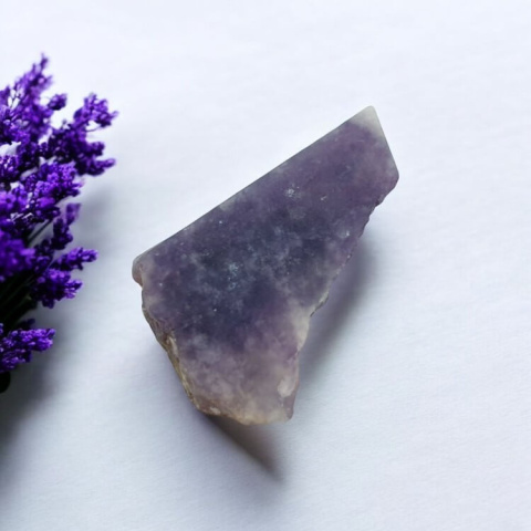 Cut Lepidolite raw 29x19 mm No 46 Cut Lepidolite raw 29x19 mm No 46