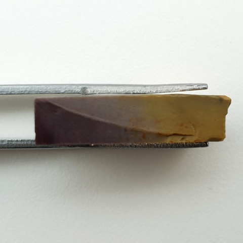 Mokait cięty surowy 25x16 mm nr 60 Mokait cięty surowy 25x16 mm nr 60