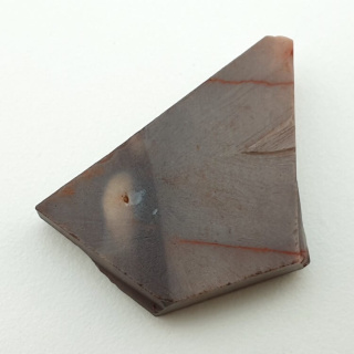Mokaite cut raw 31x21 mm No. 64