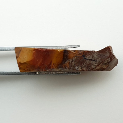 Mokait cięty surowy 36x22 mm nr 8 Mokait cięty surowy 36x22 mm nr 8
